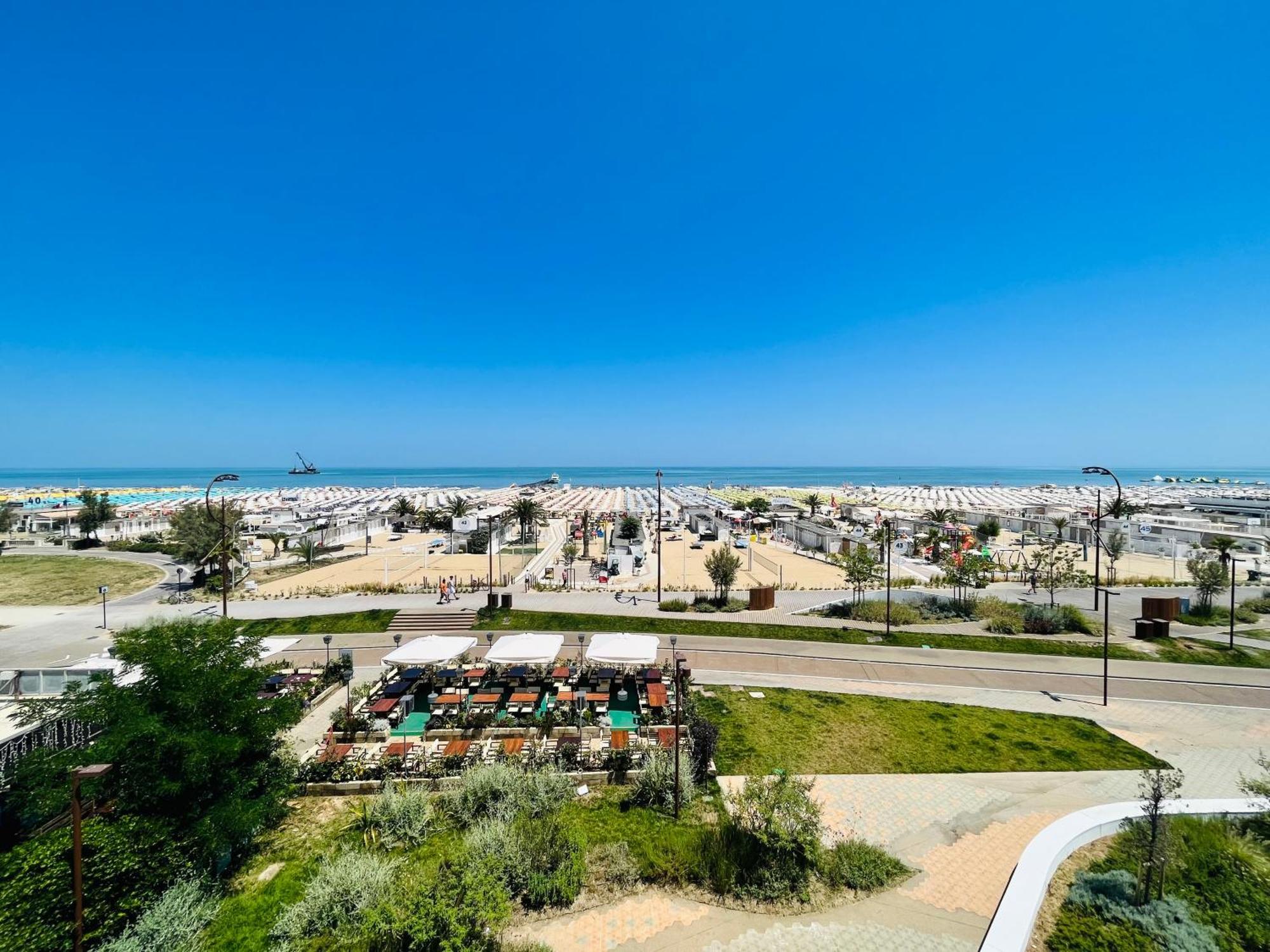 Hotel Columbia Frontemare Ρίμινι Εξωτερικό φωτογραφία